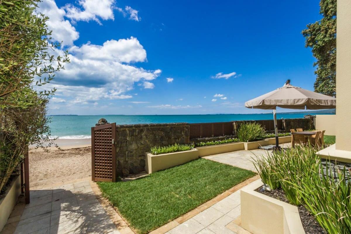 Takapuna Beachfront W Stunning Views โอ๊คแลนด์ ภายนอก รูปภาพ